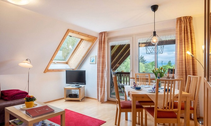 Eschbach Apartment | Apartment 'Abendrot, 55qm' with Mountain View, Shared Terrace and Wi-Fi