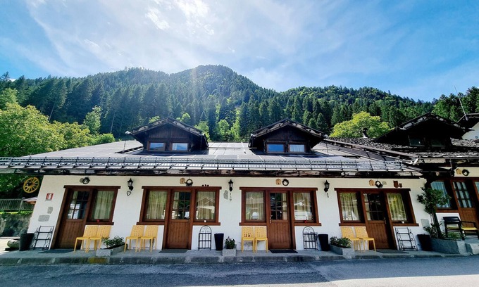 Pinzolo Apartment | Apartment 'Adamello 7' with Wi-Fi