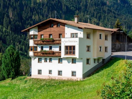 Kappl Apartment | Apartment Apart Romantica-7 by Interhome