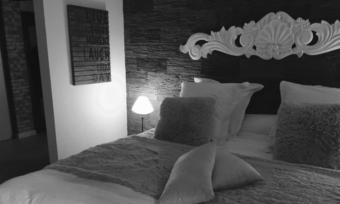 Gunsbach Apartment | Apartment-Apartment-Ensuite with Shower