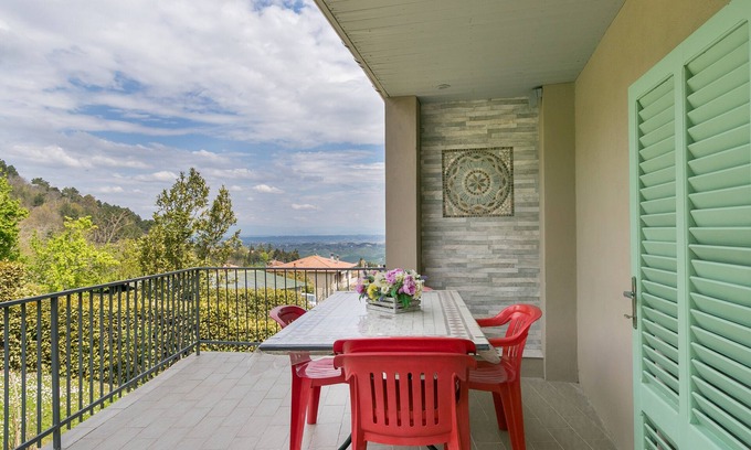 Chianni Apartment | Apartment "Appartamento Stella" with Private Balconies, Private Terrace & Wi-Fi