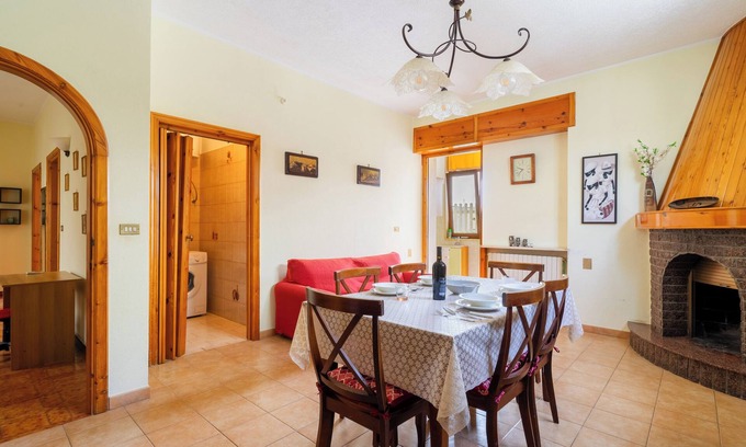 Racale Apartment | Apartment 'Appartamento Maria' with Private Terrace, Wi-Fi and Air Conditioning