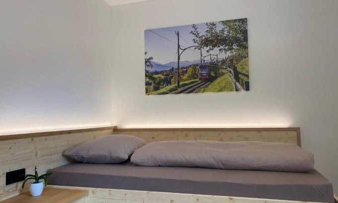 Longomoso Apartment | Apartment Aura - Balcony with a view of the mountains