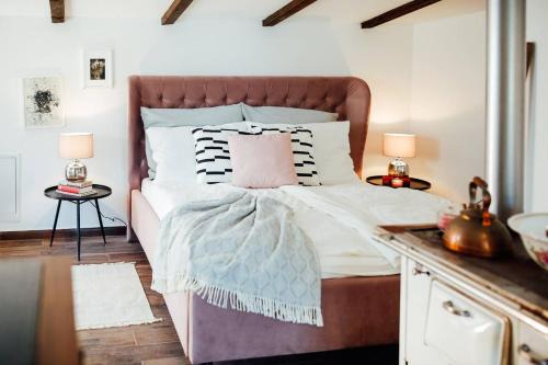 Bad Aussee Apartment | Apartment Aussee- Atelier Salzherrenhof- Küche, WLAN, Netflix