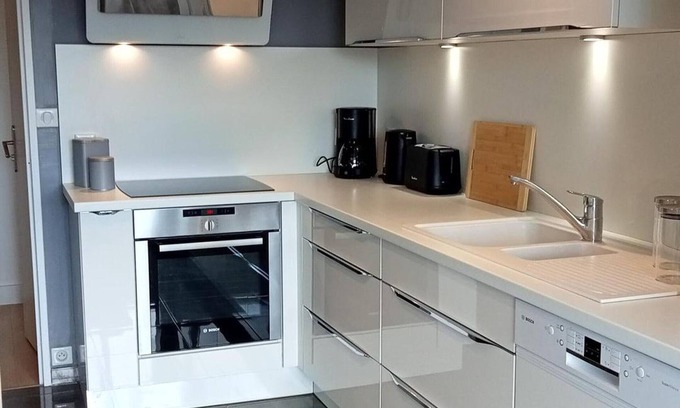 Aytre Apartment | Apartment Aytré, 3 bedrooms, 6 persons