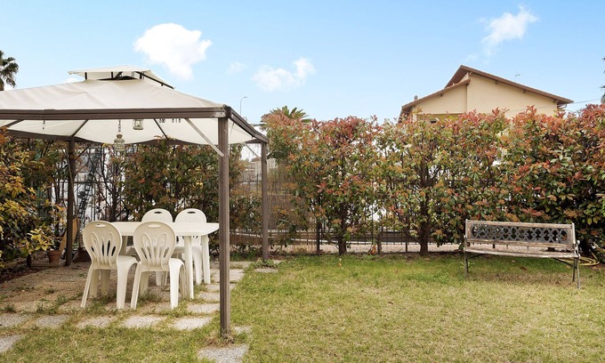Riva Ligure Apartment | Apartment 'B179 Riva- Trilocale Con Giardino' with private terrace and private garden