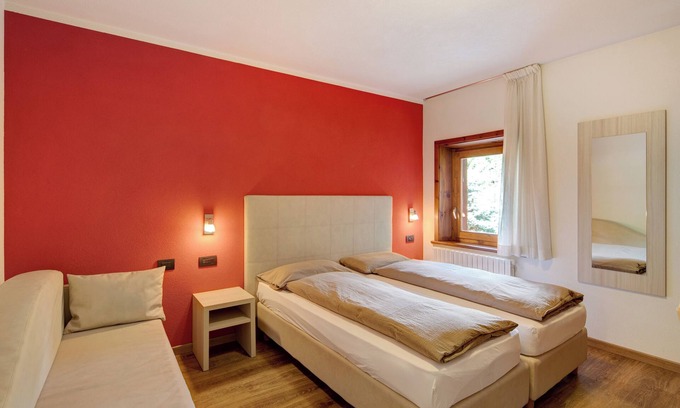 Livigno Apartment | Apartment Baita Belvedere - Teola with Mountain View, Balcony and Wi-Fi