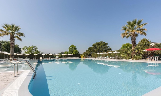 Colà Di Lazise Apartment | Apartment "BELLA ITALIA" in Lazise on Lake Garda with Pool & Sports Area, Private Sun Terrace with Barbecue, Fenced Lawn & Private Parking