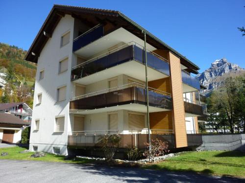 Engelberg Apartment | Apartment Blumenweg 6 by Interhome