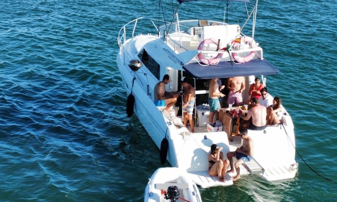 Cartaya Boat Rental | Apartment boat next to the beach