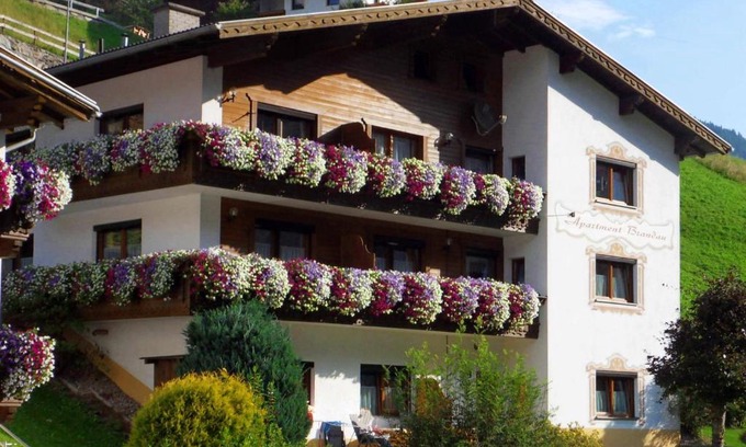 Kappl Apartment | Apartment Brandau