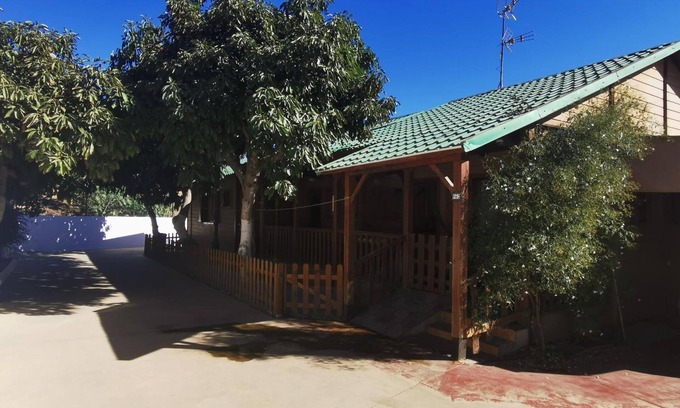Rio Velez Apartment | Apartment 'Bungalow Near the Beach' with Shared Pool, Wi-Fi and Air Conditioning