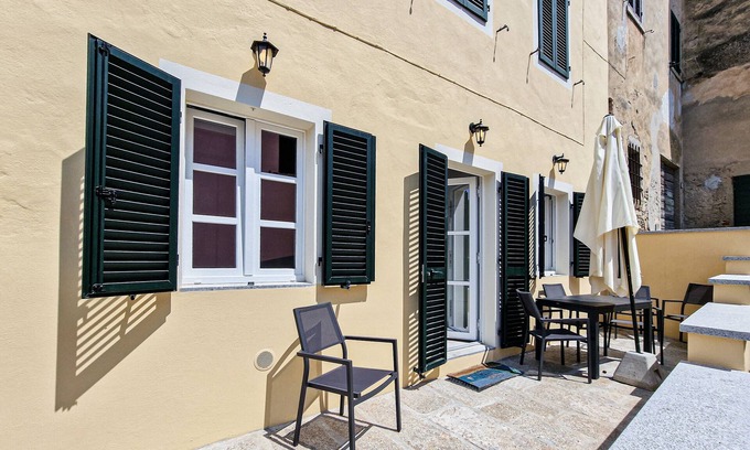 Marina di Campo Apartment | Apartment 'Campo City Center' with Private Terrace, Balcony and Air Conditioning