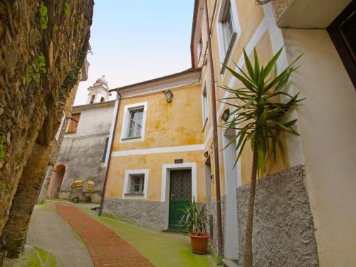 Canneto Apartment | Apartment Canneto-3 by Interhome