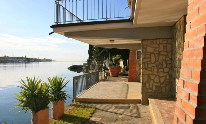 Ameglia Apartment | Apartment 'Casa Carlotta' with Sea View, Terrace, Wi-Fi & Garden