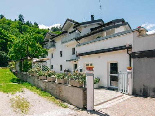 Caldonazzo Apartment | Apartment Casa Polla-1 by Interhome