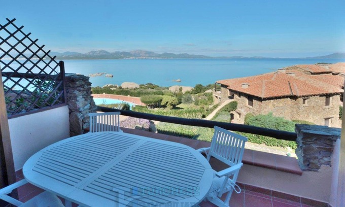 Li Cuncheddi Apartment | Apartment 'Casa Vacanze Li Cuncheddi' with Sea View, Shared Pool and Private Terrace