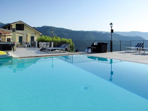 Valloria Apartment | Apartment Ciclamino - VLO204 by Interhome