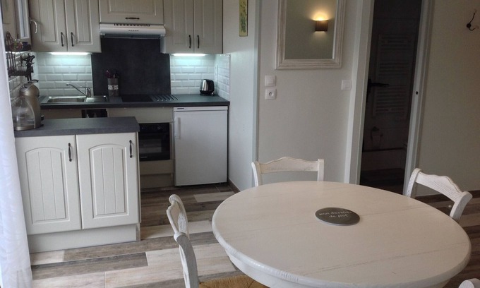Arcachon Apartment | APARTMENT CLASS 3 STAR APARTMENT. TOWN CENTER AND BEACH ON FOOT