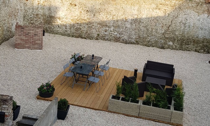 Bon-Secours Apartment | Apartment close to the Basilica of Bon Secours