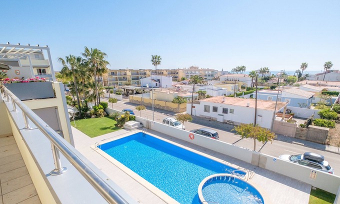 Vinaros Apartment | Apartment 'Cobysol' with Sea View, Wi-Fi and Air Conditioning
