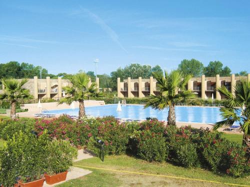 Tirrenia Apartment | Apartment Cosmopolitan Golf - TIR280 by Interhome