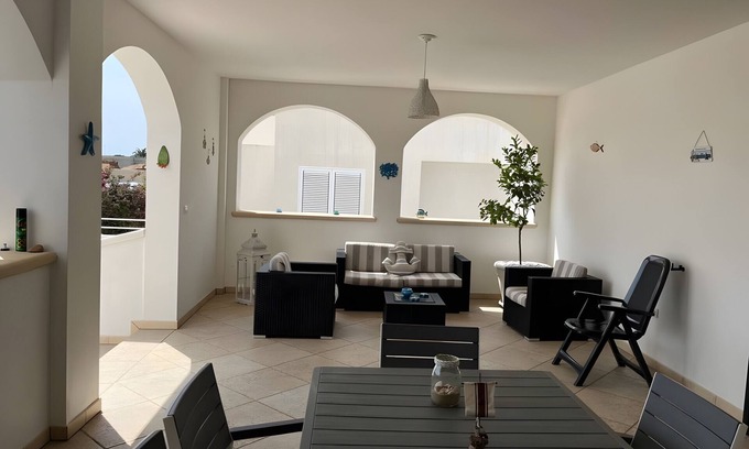 Marina di Pescoluse Apartment | Apartment 'Dimora Dei Coralli Salentoltremare' with Balcony and Air Conditioning