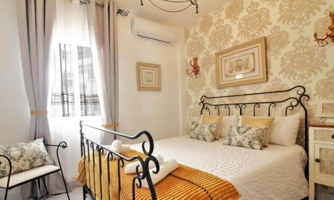 Diputacion de Cartagena Casco Apartment | Apartment "Domus Cartagho Nova" with Mountain View, Balcony & Wi-Fi