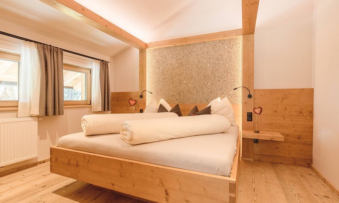 Valle di Casies Apartment | Apartment 'Erle' with Mountain View, Shared Terrace and Wi-Fi