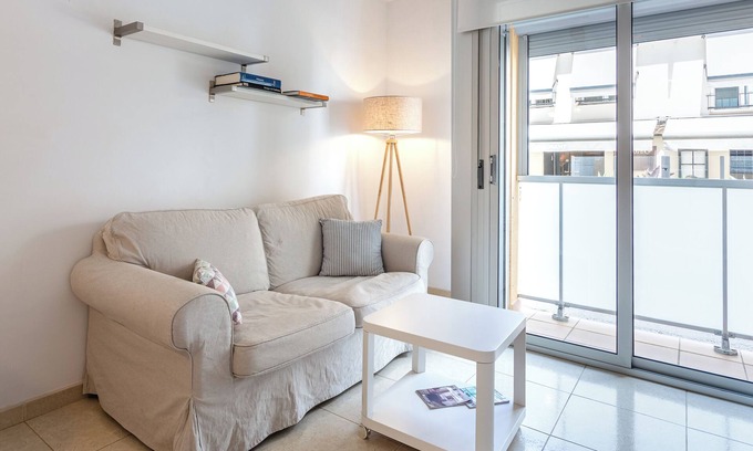 Sant Antoni de Calonge Apartment | 'Apartment Sant Antoni' close to the Beach with Wi-Fi