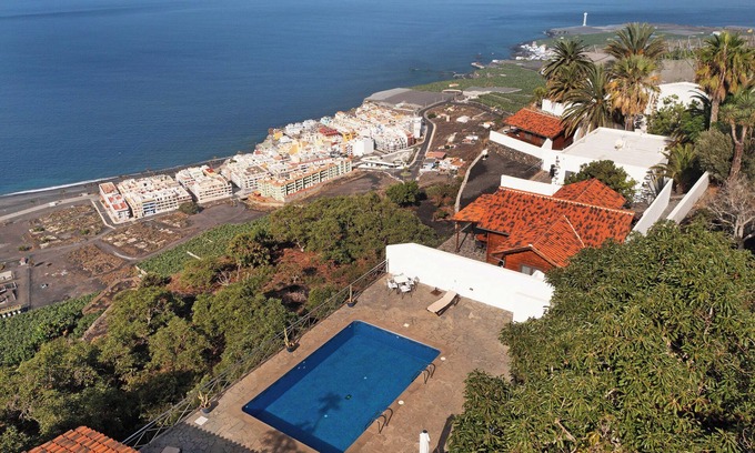 Puerto Naos Apartment | Apartment 'Moijama 1' with Shared Pool, Private Terrace and Wi-Fi