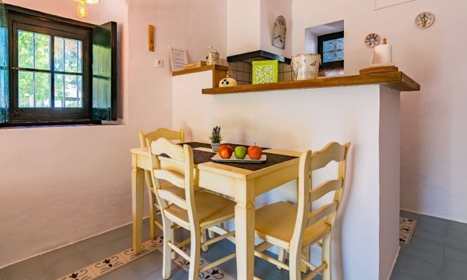 Barbate Apartment | Apartment with terrace and communal pool in Cortijo el Indiviso.
