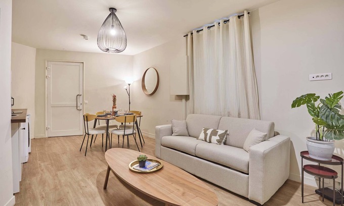 Quartier du Petit-Montrouge Apartment | Apartment Exposition Center