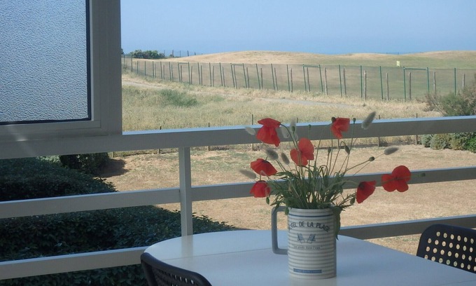 Saint-Jean-de-Monts Apartment | Apartment facing the ocean
