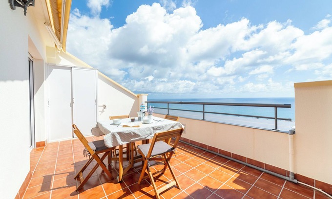 Carboneras Apartment | Apartment 'Fabuloso Atico Con Vistas Al Mar' with Sea View, Wi-Fi and Air Conditioning