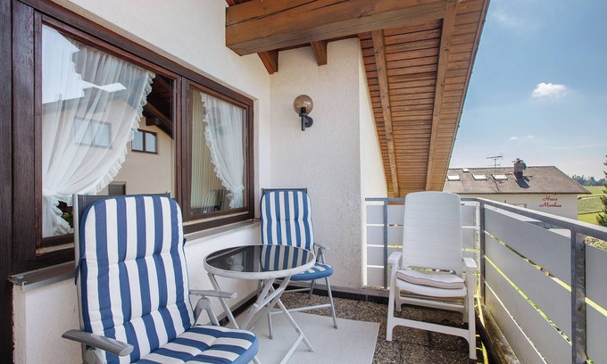 Hoechenschwand Apartment | Apartment 'Ferienwohnung 3' with Balcony and Wi-Fi