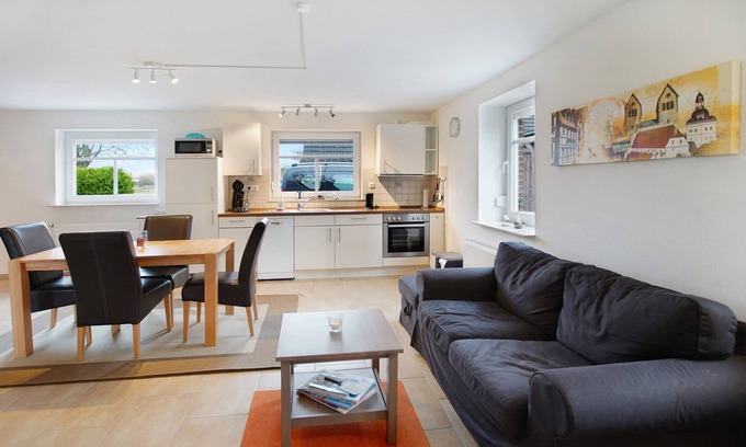 Nesse Apartment | Apartment "Fewo Nordbusch - Nesse" with Terrace & Wi-Fi
