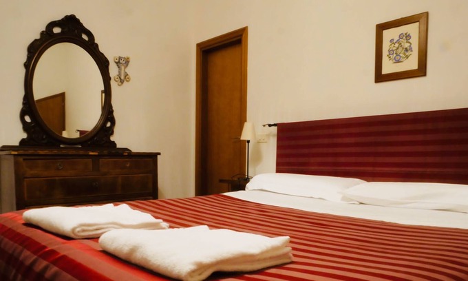 Castiglione del Lago Apartment | Apartment for 2 between Umbria and Tuscany