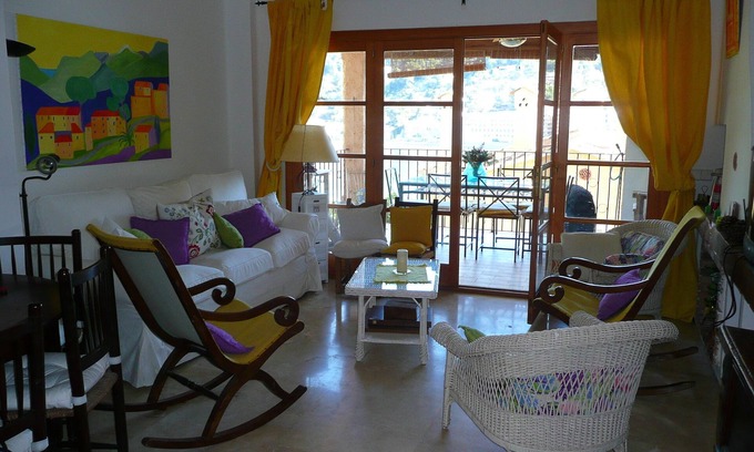 Soller Apartment | Apartment for 4-5 people on the beach, Port de Sóller