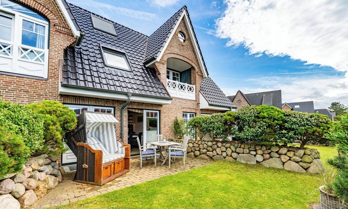 Westerland Apartment | Apartment for max. 4 persons with terrace - only 400m to the beach!