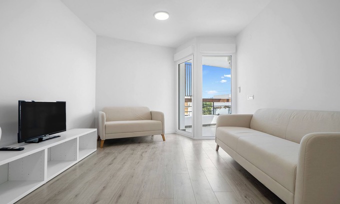 Salou City Centre Apartment | Apartment "Formentor 863" with Sea View, Terrace & Wi-Fi