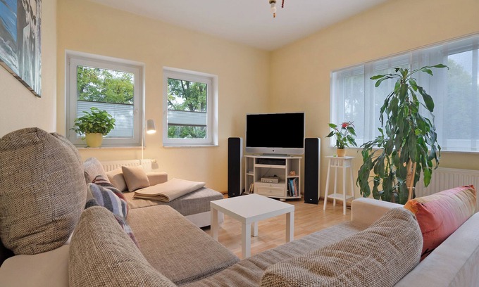 Forst Apartment | Apartment 'Forst Entdecken' with Wi-Fi