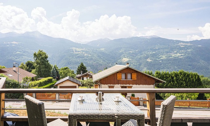 La Cote-dʼAime Apartment | Apartment 'La Côte D'Aime 44m2' with Mountain View, Shared Terrace and Wi-Fi