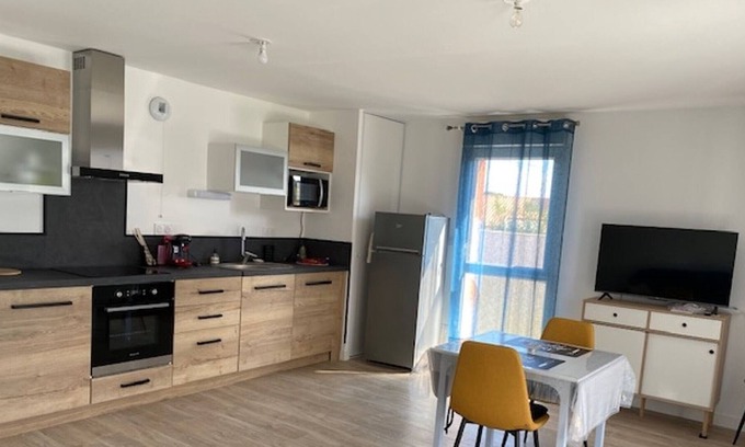 Les Moutiers-en-Retz Apartment | Apartment Les Moutiers-en-Retz, 2 bedrooms, 4 persons