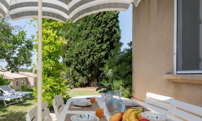 Saint-Roman-de-Malegarde Apartment | Apartment Le Petit Champs by Interhome