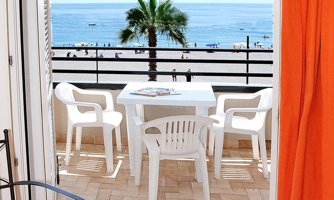 Letojanni Apartment | Apartment Galatea at the beach with a sea view - Letojanni, Sicily