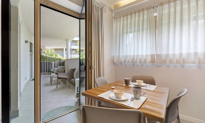 Borgo Trento Apartment | Apartment 'Green House 102' with Balcony, Wi-Fi and Air Conditioning