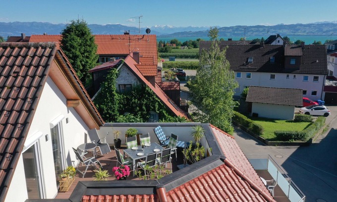 Wasserburg Apartment | Apartment "Haus Kaulitzki" with Lake View, Private Terrace & Wi-Fi