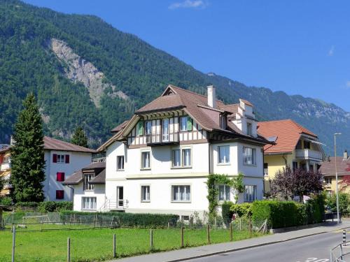 Central Interlaken Apartment | Apartment Henry's 300 by Interhome