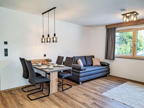 Oberau Apartment | Apartment Hohe Salve by Interhome